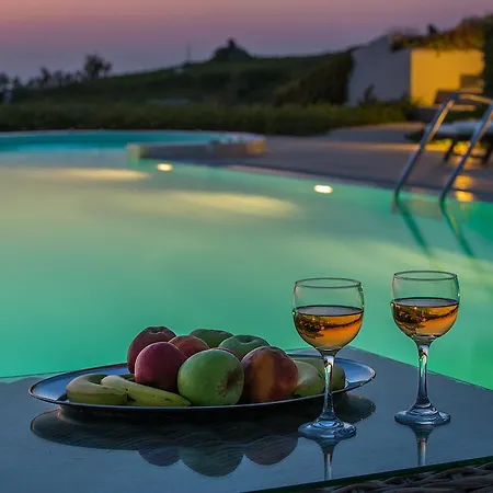 Black Rock Villa Akrotiri (Santorini)