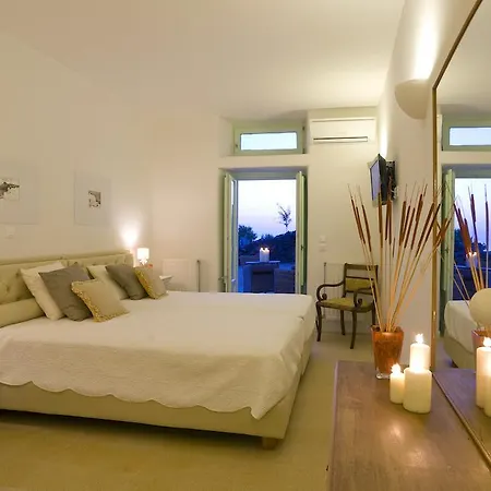 Black Rock Villa Akrotiri (Santorini)